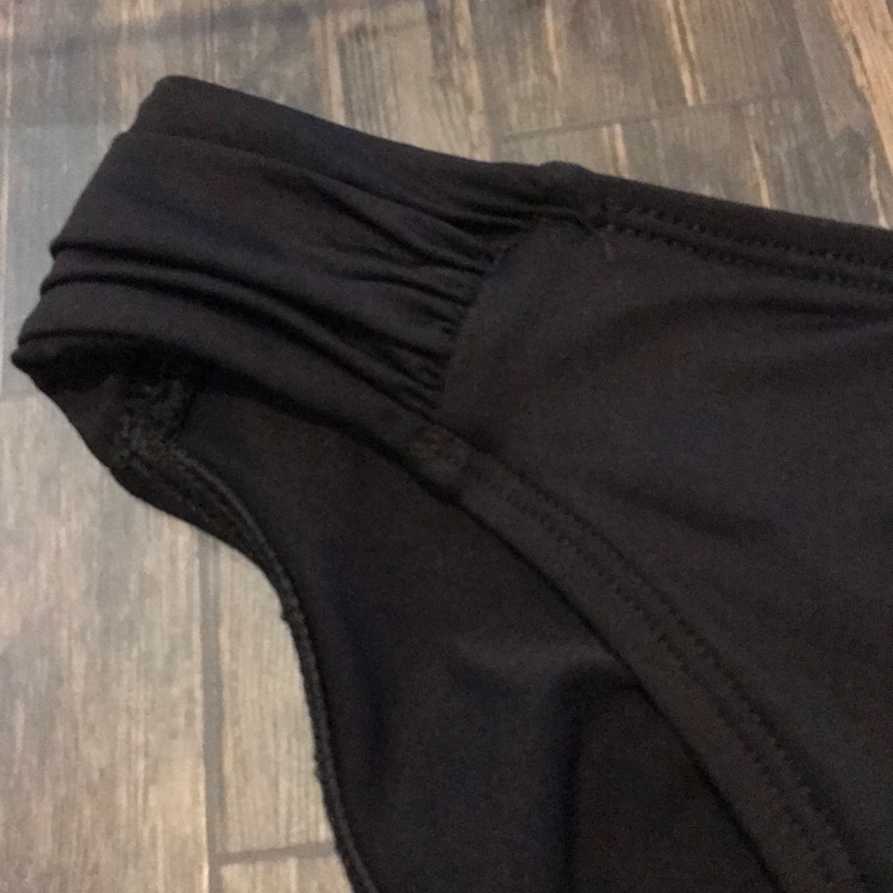 La Blanca Island Goddess Bikini Bottom- NWOT - Picture 3 of 8